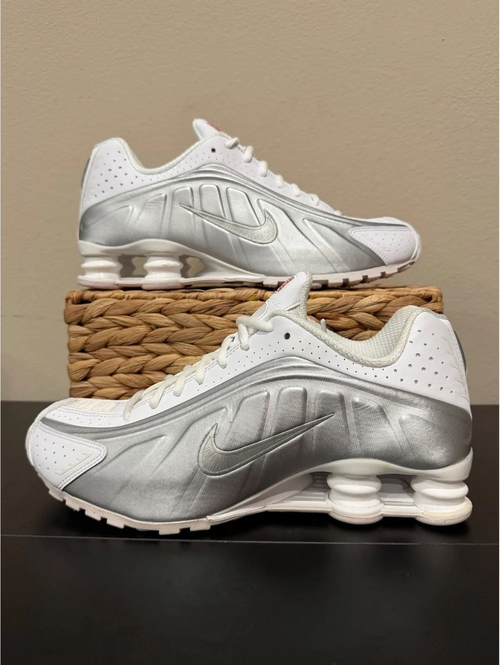 Size 10 - Nike Shox R4 “White Metallic Silver” 2024